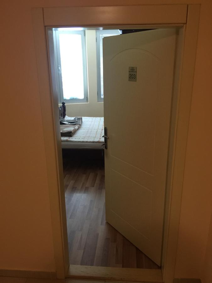 Bed & Breakfast Karavan Raska Экстерьер фото