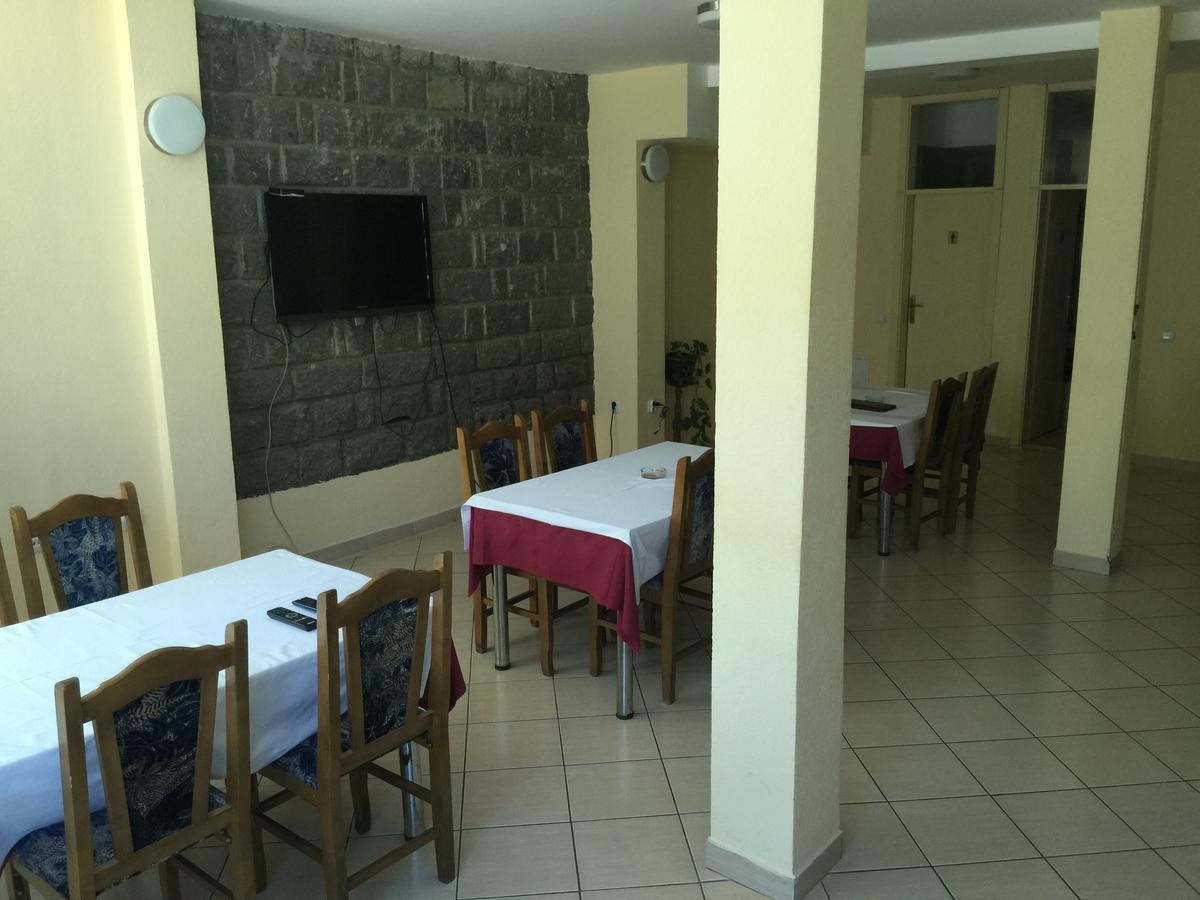 Bed & Breakfast Karavan Raska Экстерьер фото