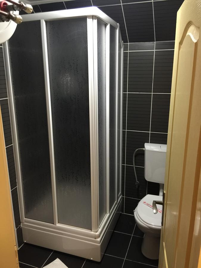 Bed & Breakfast Karavan Raska Экстерьер фото